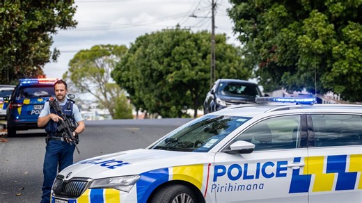 Onehunga shooting: Offenders still at large as man fights for life in hospital