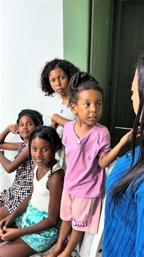 Isabella says there are no secrets between her and her cousins
