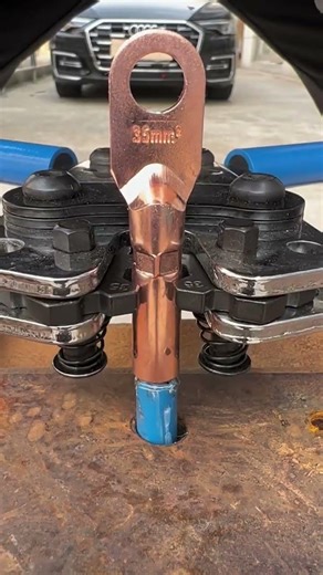 Manual clamping crimping pliers #Good tools to share# High-efficiency hardware tools