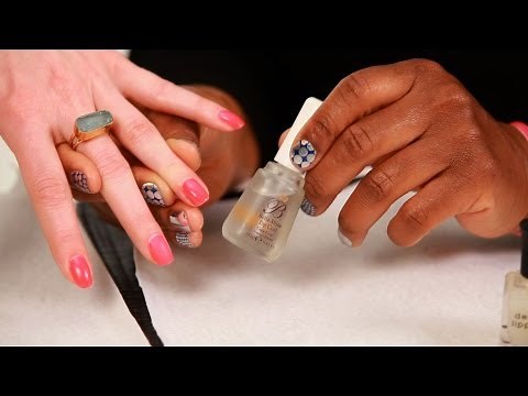 How to Apply a Nail Polish Top Coat | Manicure Tutorials