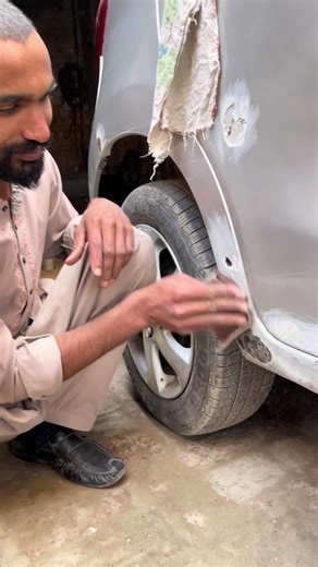 Applying Fiber Putty on Car Panels: A Step-by-Step Guide