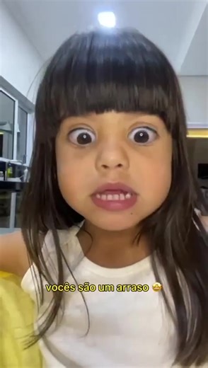 Ainda sobre ontem, Sophia veio agradecer vocês pela dedicação no paredão e ter deixado o papai dela continuar na casa #BBB22 💛✨ | Arthur Aguiar