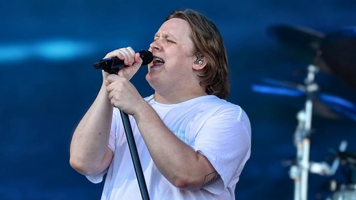 Why Lewis Capaldi stopped performing