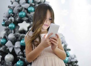Smartphones Are Lowering Our Childern's IQ Damning Report Finds