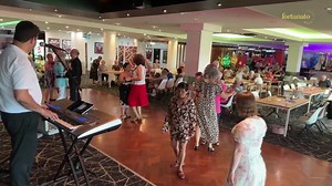 31K views · 241 reactions | Rose Rosse traditional Italian folk songs | english songs #countrymusic #australianmusic #traditionalItalianfolksongs #dj #englisgmusic #raditionalItalianfolksongs #pop #AustralianMusic #MusicClassics #PopRevival #TimelessTunes #CountrySounds #ItalianFolk #MusicJourney #fortunatomusic | Fortunato Music | Facebook