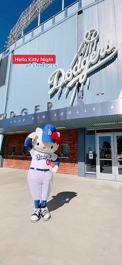 Super sweet time at the @dodgers stadium for #HelloKittyNight! 💙 #hellokitty #dodgers #mlb #baseball