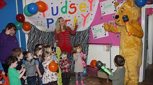 Cerrie from CBeebies visits our Jump up and Dance competition winning nursery!