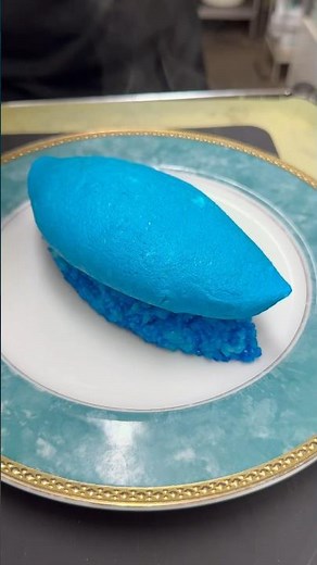 オムライス日本チャンピオンが作る芸術的な青いオムライス🍳🟦 Omurice Champion’s Blue Pakkan Omelette rice! オムレツ