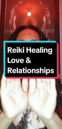 💚Reiki Healing-Love & Relationships👨‍👩‍👧‍👦 🙏Love in no way resembles that which people call love. ➡️What people believe love to be is only deceiving desire Love can only exist from heart to heart, from Soul to Soul. 💚True love demands nothing, asks nothing, desires nothing, thinks nothing, only wants one thing: the happiness of the beloved one. 📖When we dissolve our egos, we recover our lost innocence. ⭐Rare are those human beings who feel the divine loving vibrations. What humanity norm