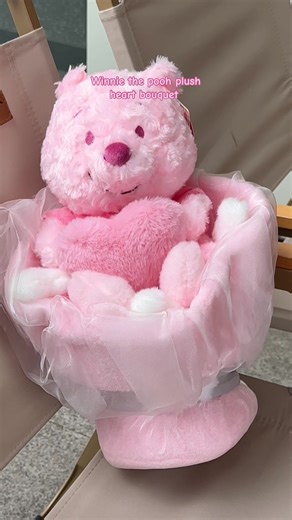 Disney Winnie the pooh plush heart bouquet,Adorable character stuffed doll,perfect gift for girlfriend,Christmas &Black Friday.#miniso #winniethepooh #bouquet #tiktokshopblackfriday #tiktokshopcybermonday #heartbouquet