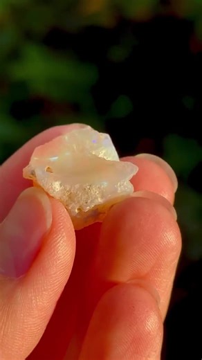 Raw Ethiopian Welo Opal | Untreated Iridescent Crystal With High Opalescence & Vibrant Fire, 3.2g | 41p-11 - Etsy