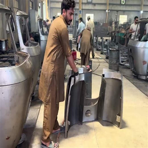 Manufacturing Process of Tezraftar Auto Rickshaw