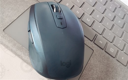 解决罗技鼠标间歇性失灵