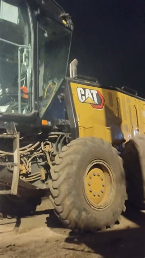 gradar oprater ki life #excavator #automobile #jcb #farming #rahulgradingvlog