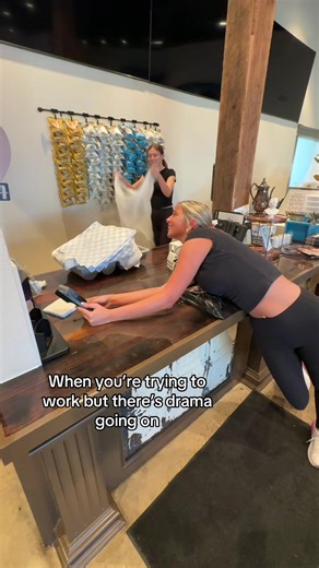 Behind the Scenes: Drama in Restaurant Life