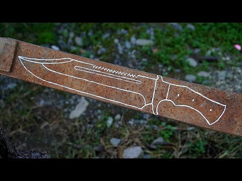 Creating Sharp Bowie Knife From a Rusted Leaf Spring