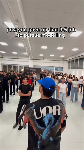 MODEL MENTOR™️ on Instagram: "This is what chasing your dream looks like. . . . #modelmentor #modellinginstitute #dreams #nexttopmodel #ModelMentor #POVModel #goals #modeling #viral #fyp"
