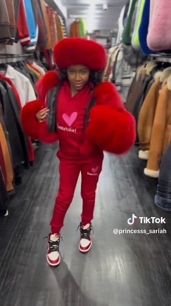 Rip The Runway When I Walk... I'm Setting The Tone With The