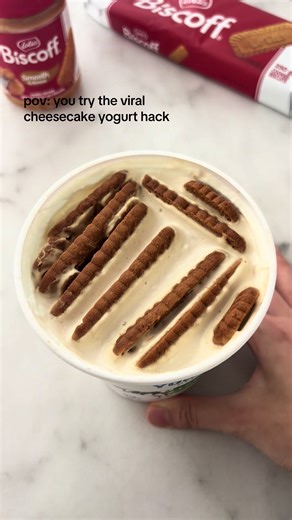 This 2 ingredient cheesecake trend has been all over my feed and it definitely did not disappoint 🤩 Recipe: - Plain Greek yogurt - Sweetener - Lotus biscuit cookies Directions: - Mix the yogurt and sweetener - Once smooth, add in the lotus biscuit cookies into the yogurt - Let it sit overnight in the fridge or for 6 hours - Enjoy the most delicious cheesecake inspired breakfast!! #yogurt #healthyrecipe #easyrecipe