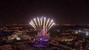 【搬运】上海迪士尼 | 点亮奇梦夜光幻影秀 | 完整版主题曲 | 中文完整版A Dream Is A Wish Your Heart Makes