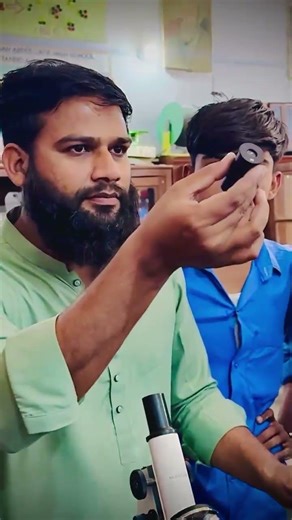 #History of Microscope 🔬 | مائیکروسکوپ کی تاریخ | English + Urdu