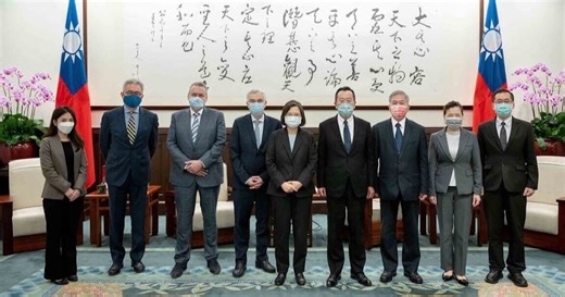 ASML 啟動在台最大投資！蔡英文總統會見營運長：感謝持續投資台灣 - INSIDE