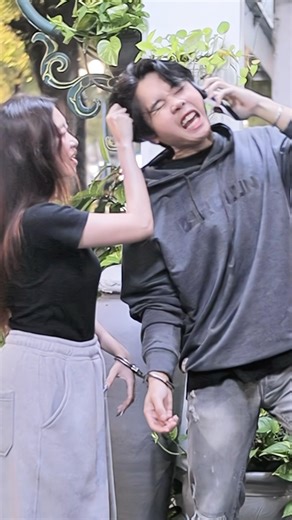 Handcuff prank on a random girl #funny #prank #foryou #comedy #fun #viral #explore #humor #reaction