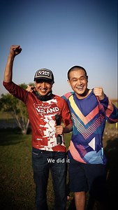 Last month, 14 Chinese 🇨🇳 skydivers built their country's largest head-down skydiving formation at our Desert Campus. Congratulations to the group! 🤙 🪂 #SkydiveDubai #VFS #MyDubai #YearOfTheFlyingDragon | Skydive Dubai Desert Campus