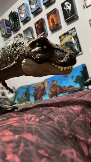 Explore Realistic Dinosaur Toys and Collectibles