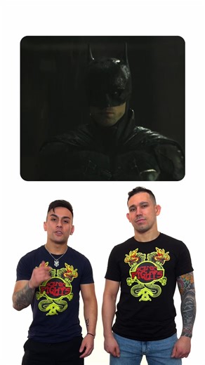 Filipino Martial Artist Breaks Down Batman’s Panantukan techniques during his subway battle 🥊🥊🥊 #scenicfights #martialarts #batman #thedarkknight #thebatman 🎥 This movie clip is from The Batman (2022). ⚠️ Disclaimer: The techniques shown in this video are demonstrated for educational and entertainment purposes only. Do not attempt to replicate these moves, as they may be dangerous without proper training and supervision. 📜 History: Panantukan, or Filipino boxing, developed from the Philippi