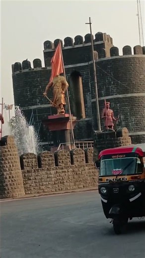 #धर्मवीर..! छत्रपती संभाजी महाराज की... जय!♥️🔥🚩.