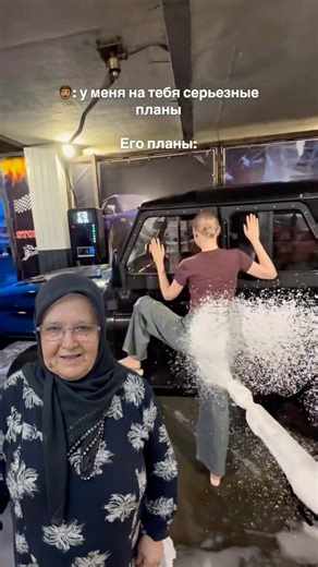 I Made My Own Silhouette on the Car Using Car Wash Foam! #hayriyeanane #shorts