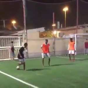 When you've had enough of that cocky winger. 😂 | 100% Football