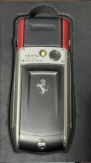 THE FERRARI PHONE!