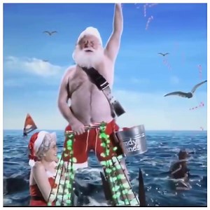 Its Christmas Eve.... Santa’s on his way 🎅🏽🦈 #jaws | The Daily Jaws