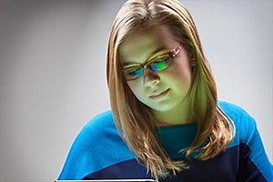 The Dangers of Blue Light and What You Can Do