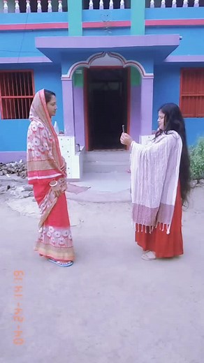Traditional Indian Dance Performance in Vibrant Sarees