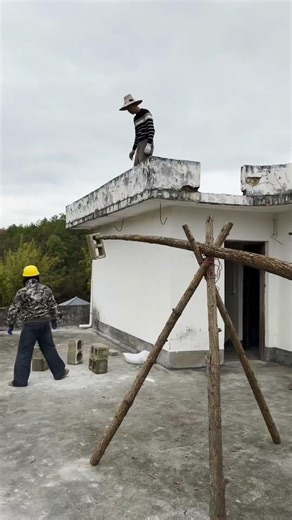 Rural team uses homemade lifting device to transport heavy objects