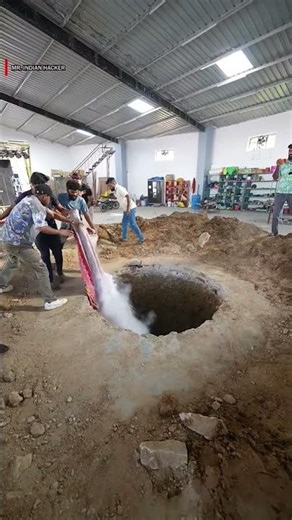 Dry Ice Bomb Experiment Kya Hoga dry ice Ko Pani Mein Dal De