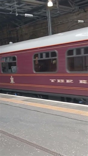 the royal Scotman train leavring edinburgh wavely 4.5.2026 ehat a sight it was