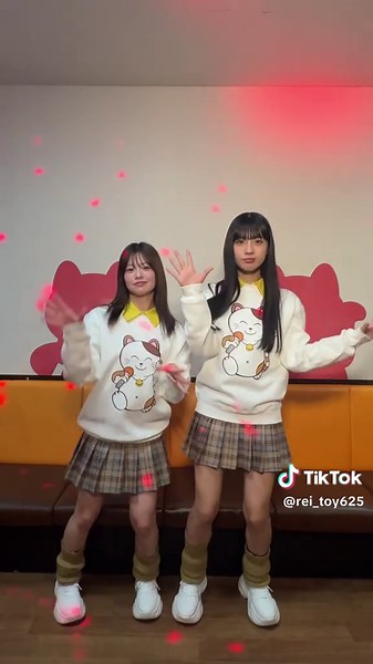 まねきねこでの楽しい踊りと歌！