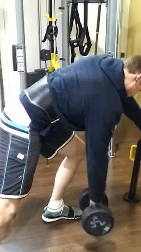 Dumbbells Rows With a Twist