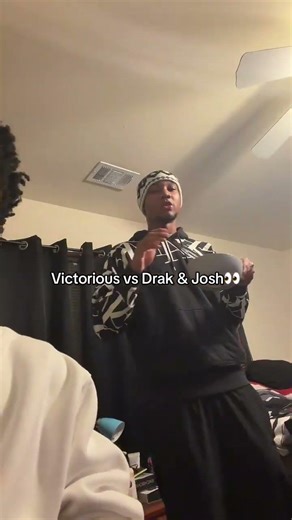 Victorious or drake and Josh ❓#viral #nickelodeon #fyp