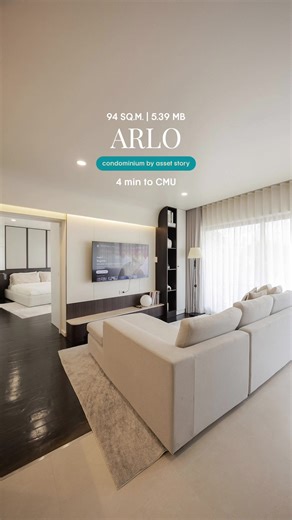 คอนโดพร้อมอยู่ใจกลางเมืองเชียงใหม่ ติดถนนคันคลอง ห้องใหญ่ วิวดอย แต่งเฟอร์ฯครบ แรร์ไอเทม สายลงทุนห้ามพลาด ในราคา 5.39 ล้านบาท 📔 รายละเอียด • พื้นที่ 94 ตร.ม. • ชั้น 3 | 2 ห้องนอน | 1 ห้องน้ำ • ชุดโซฟา • Smart TV • ครัวบิวท์อิน • เตาไฟฟ้า-ฮู้ดดูดควัน • ไมโครเวฟ • ตู้เย็น • เครื่องซักผ้าฝาหน้า • เครื่องทำน้ำอุ่น • เครื่องปรับอากาศ • มีโควตาต่างชาติ 🏢 สิ่งอำนวยความสะดวก • ที่จอดรถระบุป้ายทะเบียน • ระบบคีย์การ์ดเข้าอาคาร • ลิฟต์ • ระบบรักษาความปลอดภัย 24 ชม. • ทำเลดี เข้า-ออกเมืองง่าย สถานที่ใกล้เ