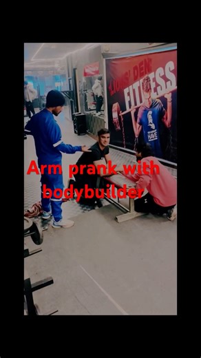 Arms prank with Bodybuilder #mrbk #prank #fitness #gym