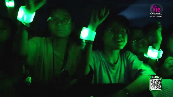 Rap Việt All-Star Concert 2023 xem SỚM NHẤT với chất lượng 4K SIÊU NÉT trên VieON Nhìn nghệ quá 2 ơi =)) ------------------------ 💢Cảm ơn Nhà tài trợ Kim Cương #UOB – Vì bạn và mọi điều bạn yêu 💢Cảm ơn NTT Vàng EnerZ - nước tăng lực giảm 70% đường, bừng dáng chuẩn ------------------------ © Rap Việt All-Star Concert 2023 thuộc bản quyền của VieON & Vie Channel #DatVietVAC #VieChannel #VieON #RapViet #AllStar #Concert2023 #UOBcards #ForAllYouLove #ĐặcQuyềnĐếnTrước_ĐuShowBaoMượt #EnerZ #Nuoctang