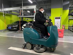 [Hot Item] Industrial Ride on Double Disc Floor Scrubber Tile Washing Cleaning Dryer Machine