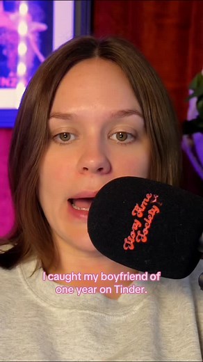 My podcast comes out every week day at 8am on Spotify & YouTube ✨ come watch! Link in bio. #redditstory #reddit #podcast #redditstories #storytime #podcasting #podcaster | Jamie Nelson