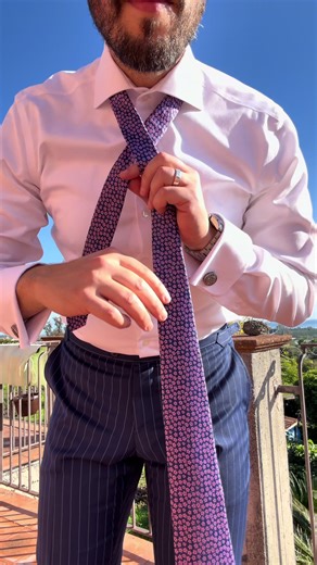 Windsor tieknot - #howto #howtotieatie #领带 #silk #seide