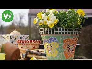 Beautify flowerpot with mosaic